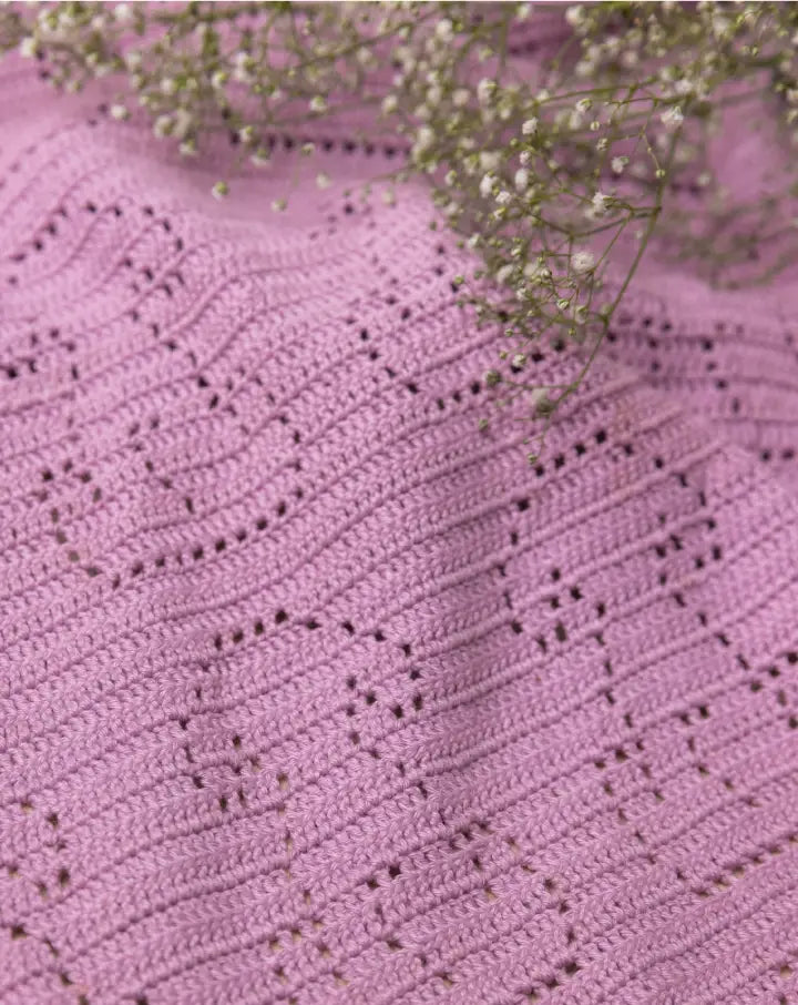 Lilac Puppy Blanket with Scallop Trim