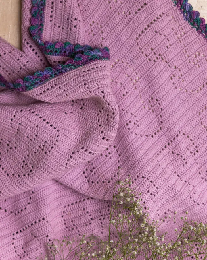Lilac Puppy Blanket with Scallop Trim