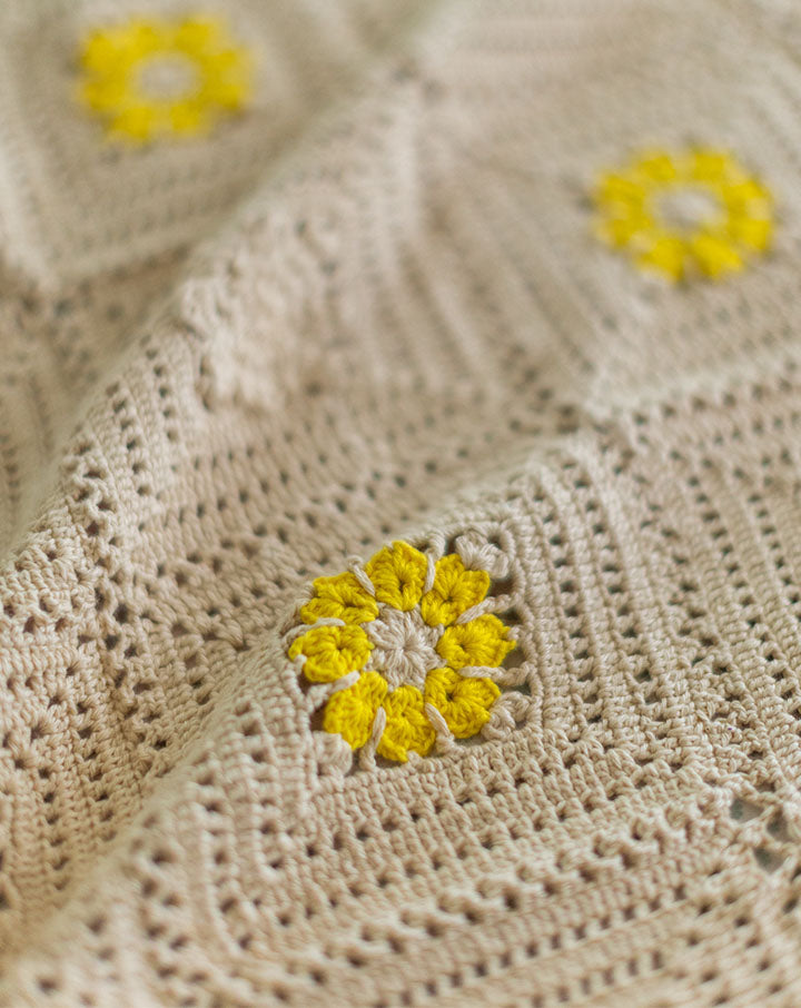 Bloom Crochet Bed Cover