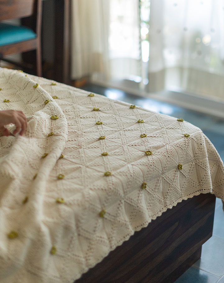 Tiny Flower Crochet Bed Cover