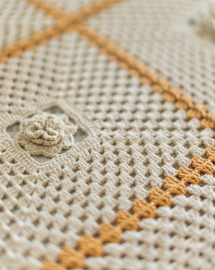 Rose Bed Crochet Cover