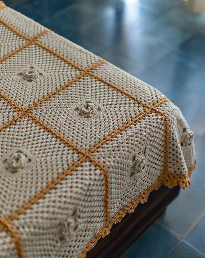 Rose Bed Crochet Cover
